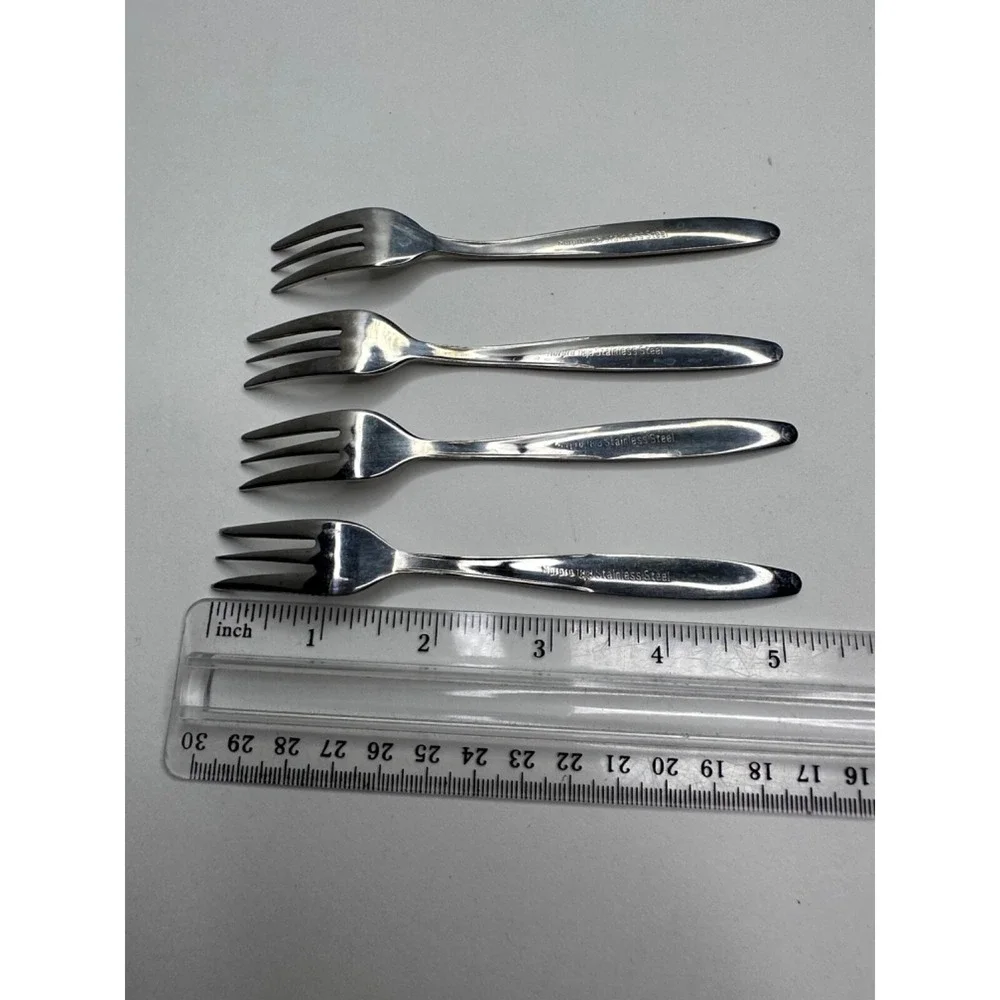 Norpro Stainless Flatware 4 Cocktail Forks 18/8 Vintage Replacement